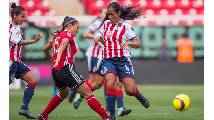 Chivas se aleja de la defensa de su título en la Liga MX femenil
