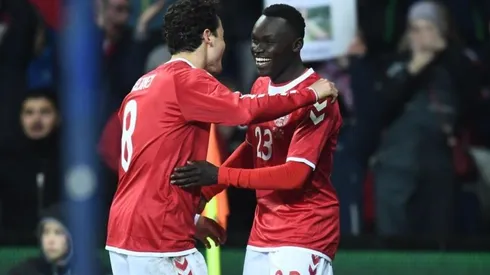 EL GOLEADOR. Sisto celebra su gol contra Panamá por la Fecha FIFA.