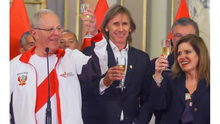Gareca y PPK compartieron en un homenaje el pasado mes de noviembre