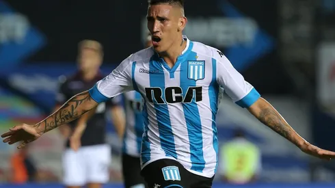 Centurión subió una foto insólita tras protagonizar su primer escándalo del año