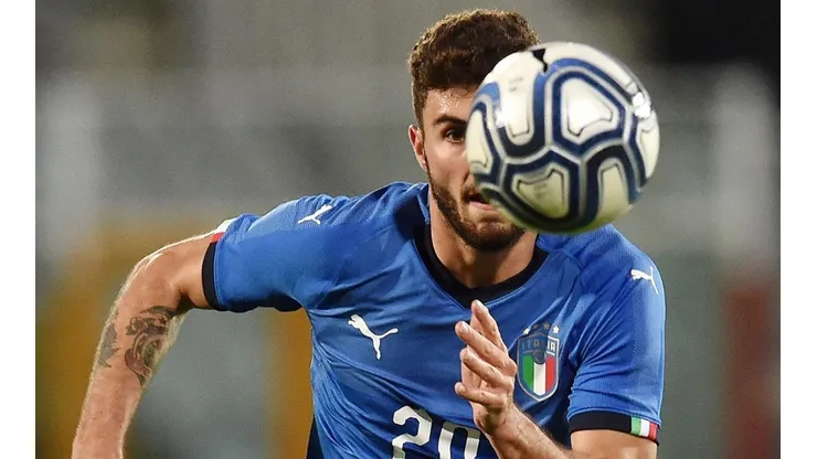 Cutrone: "Messi es un jugador de la Playstation"