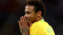 Neymar con el seleccionado brasileño.