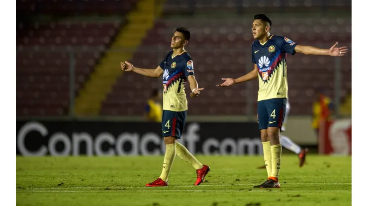 72140318DDI_CFV_TAU_AME_ALVAREZ - Action photo during the match Tauro FC (PAN) vs America (MEX), Corresponding to the second leg match quarter match of Scotiabank CONCACAF Champions League 2018, at Romel Fernandez Stadium.Foto de accion durante el partido Tauro FC (PAN) vs America (MEX), Correspondiente al partido de vuelta de los Cuartos de Final de la Liga de Campeones CONCACAF Scotiabank 2018, en el Estadio Romel Fernandez, en al foto: Joe Corona y Edson Alvarez14/03/18/MEXSPORT/Victor Leon.