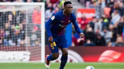 Yerry Mina jugando en Barcelona