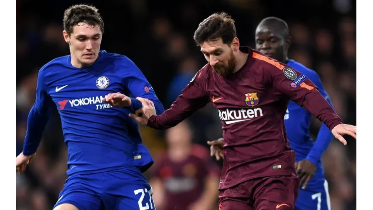 Messi es seguido de cerca por jugadores de Chelsea en la Champions League.