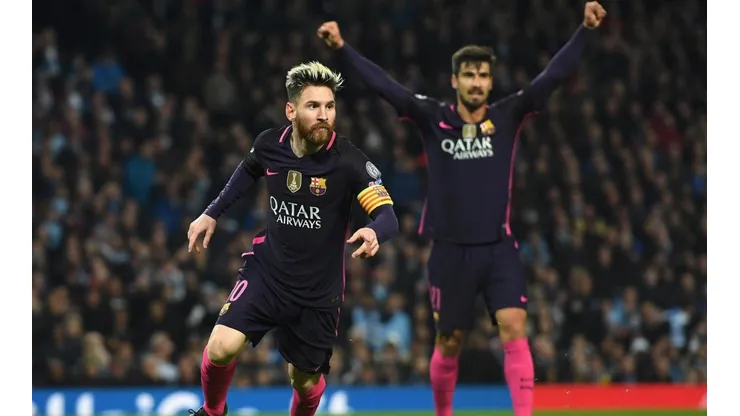 ¿CITIZEN YO? A Messi, en Manchester, lo ven para siempre en Barcelona.
