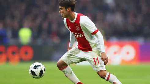 Tagliafico marcó un gol en el triunfo del Ajax y lo compararon con un pistolero