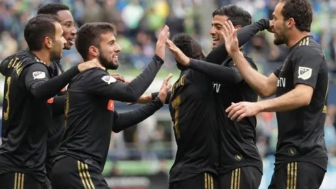 Vela suma dos partidos muy buenos con el LAFC