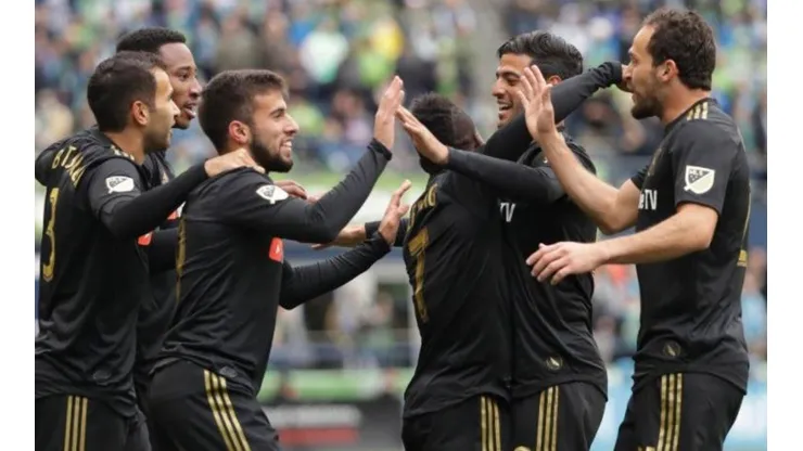 Vela suma dos partidos muy buenos con el LAFC