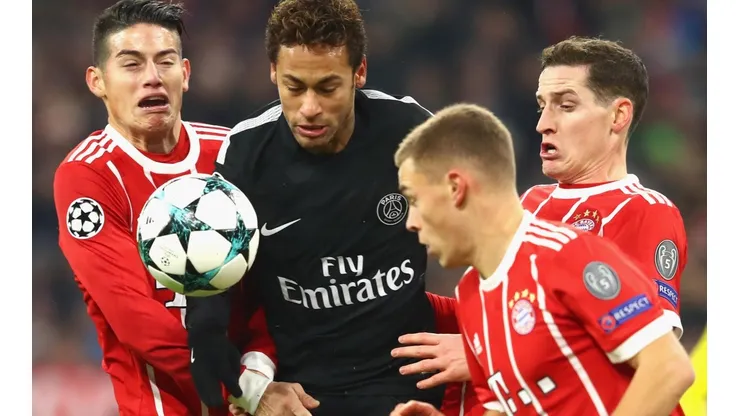 Neymar enfrentando al Bayern Munich