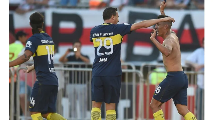 Centurión gritando su gol en el Monumental