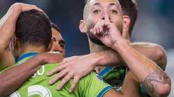 Dempsey anotó el gol para el triunfo de Seattle ante Chivas.