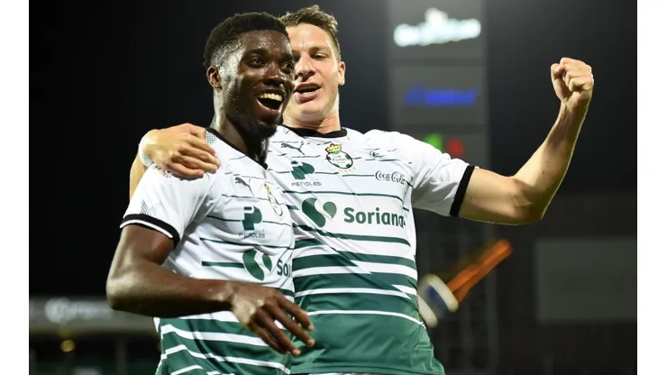 Djaniny es la gran figura del elenco de Torreón