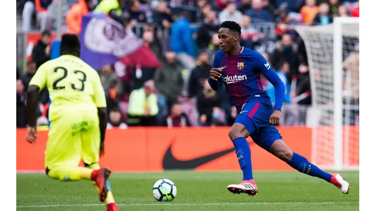 Yerry Mina, defensor de Barcelona.