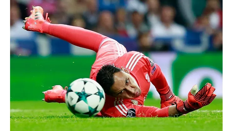 Navas ataja cada día mejor.