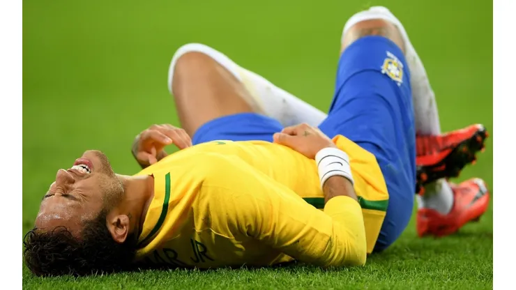 LLEGA. Neymar estará 1 o 2 meses de baja tras su operación.