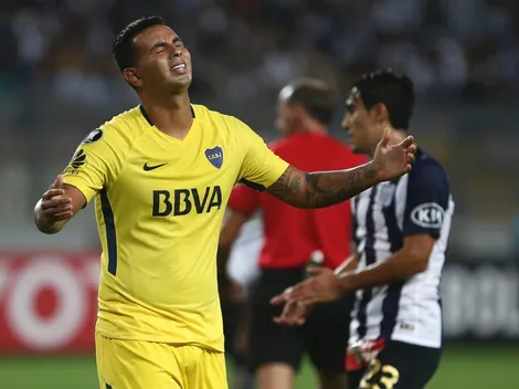 Cardona rompió el travesaño y Pavón, sólo, la tiró la a la tribuna