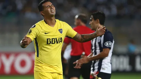 Pavon la tiró por arriba.