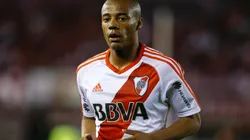 ¡Qué golpazo! De La Cruz dejó un diente perdido en Brasil