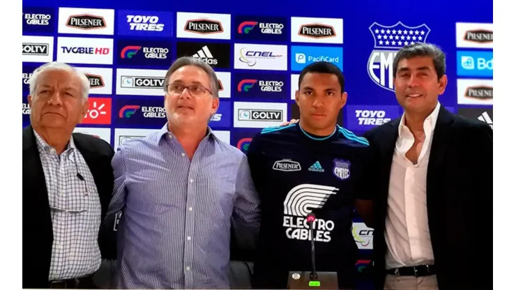 Montero jugará en Emelec hasta junio de este año.