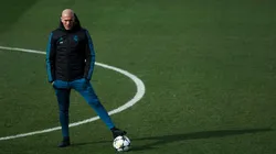 PIENSA, ZIZOU. Zidane tiene un equipo en mente, pero podría cambiarlo si sus jugadores no se recuperan.