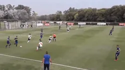 EXPULSADO. Gallardo pegó un planchazo feo y vio la roja.