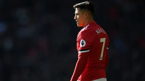 Alexis Sánchez con la piel de los Diablos Rojos