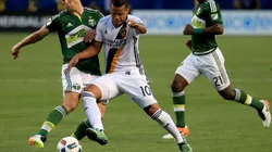 Gio Dos Santos ha tenido que batallar con las críticas por haber elegido seguir en la MLS en vez que quedarse en Europa