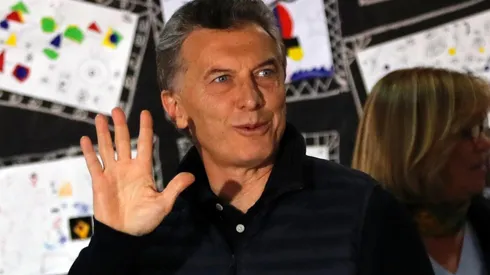 AFA cree que a Macri lo discriminan y evalúa suspender los partidos en los que se cante en su contra