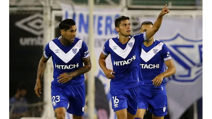 ¡ROBERTROTTER! El mediocampista tiene una calidad increíble e ilusiona a todos los hinchas del Fortín.