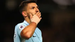 Golazo de costa a costa de Sergio Agüero tras asistencia de Claudio Bravo