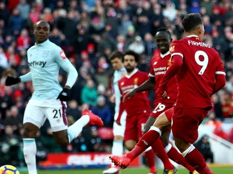 Pide patada a gritos: Firmino y otro gol sin mirar en la victoria del Liverpool al West Ham