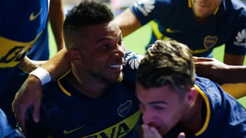 Fabra festejando un gol de Boca