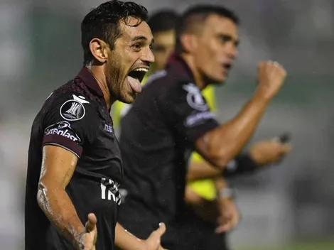 Siguen las polémicas: a Lanús le dieron un penal que era afuera