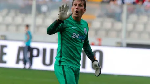 El experimentado portero elogió a los jugadores del equipo de Troglio.