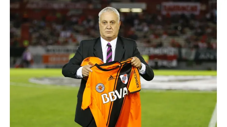 NO TIENE DUDAS. Alonso relaciona directamente a los arbitrajes con Macri.