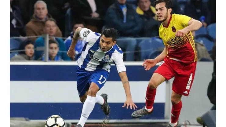 El Porto de Tecatito, HH y Diego Reyes goleó por 5-0 a Río Ave. (Mexsport)