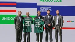 Dirigentes de FMF y el gobierno mexicano en la presentación del apoyo