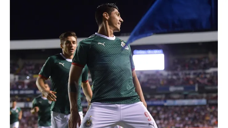 Querétaro y Chivas empataron 2-2 en la Corregidora.