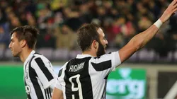 Higuaín no demoró en abrir el marcador.