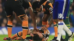 DOLOR. Ryan Mason caído después de chocar contra Cahill en enero del 2017.