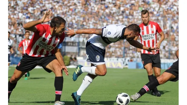 Gimnasia y Estudiantes empataron 0-0.
