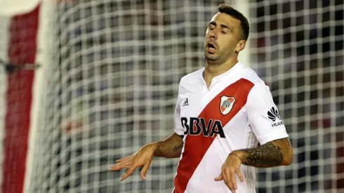 "NO VOLVERÍA A BOCA". Los hinchas xeneizes no se la perdonaron y buscaron en el archivo para "atacar" a Pratto.