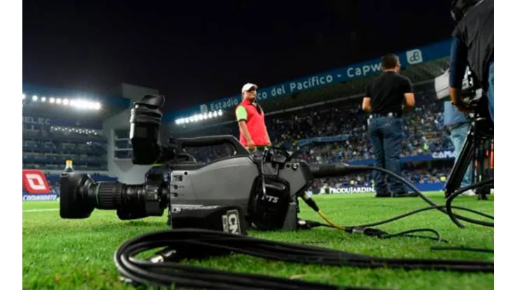 Siguen los problemas con la televisación del fútbol ecuatoriano.