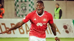 El volante y extremo regresa a su país natal luego de varios años en el exterior.