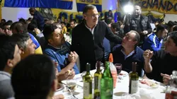 Royco Ferrari junta votos por las peñas de Boca.