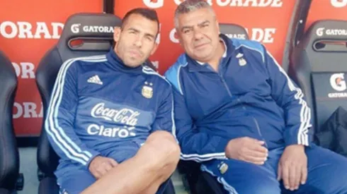 Chiqui Tapia y Carlos Tevez en años de Selección.