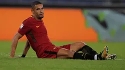 Bruno Peres entrenó en solitario con Roma.