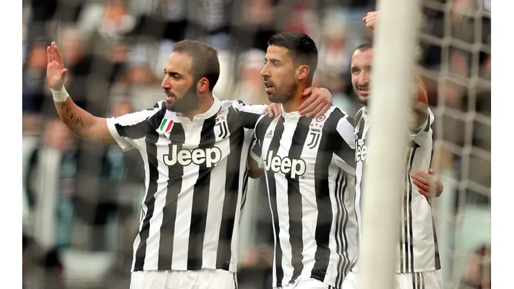 Para Sampaoli: Triplete del Pipita Higuaín para que Juventus humille al Sassuolo