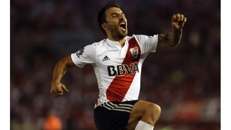 El golazo de Scocco, entre los mejores del año para la FIFA: competirá con Messi, Cristiano Ronaldo y Neymar
